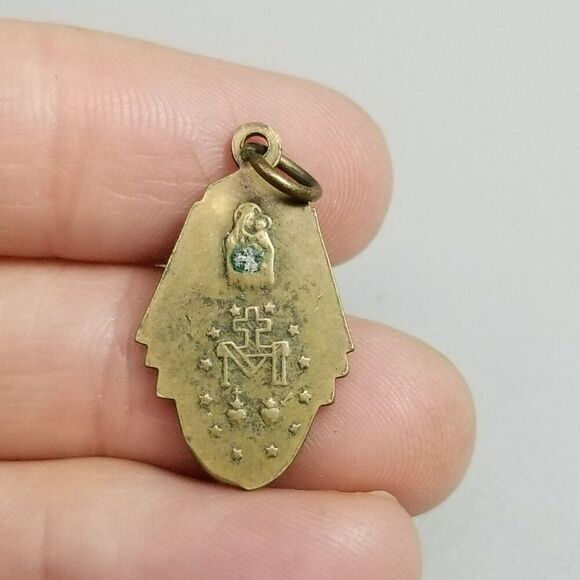 Vintage Mary Pray For Us Oval Bronze Tone Pendant Charm Medallion, Estate - Picture 4 of 8
